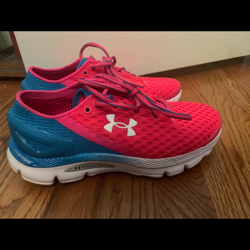 Under armour tennis shoes